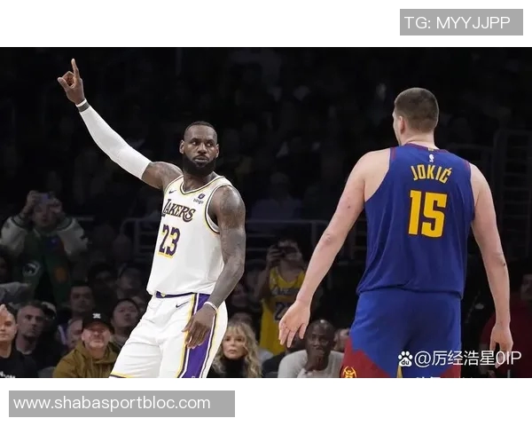 超级球星的关键时刻从亚历山大到爱德华兹的辉煌表现