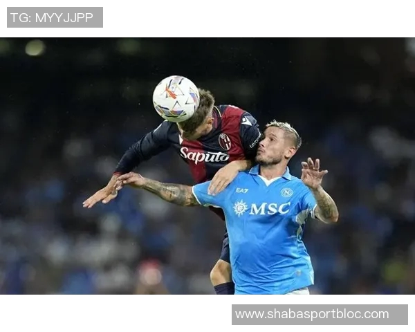 万名那不勒斯球迷现场助威罗马警方面临巨大安保压力