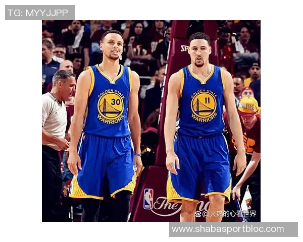 水花兄弟情深库里期待克莱在勇士结束职业生涯即使是一天短合同也无妨 水花兄弟情深库里期待克莱在勇士结束职业生涯即使是一天短合同也无妨