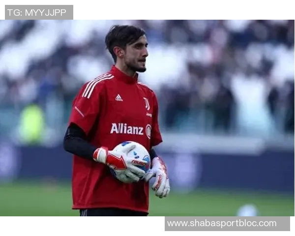 神奇扑救亚当斯禁区内射门被迪格雷戈里奥神勇挡出精彩瞬间回顾 神奇扑救亚当斯禁区内射门被迪格雷戈里奥神勇挡出精彩瞬间回顾